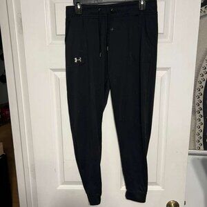 Under Armour Women’s Black Lightweight Joggers – Size M